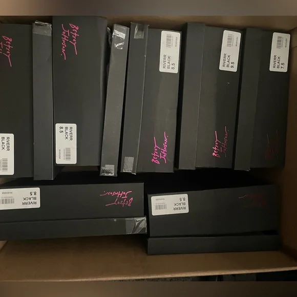 Sold! NIB Betsey Johnson Riverr Black Pointy  Crystal Embellished Boots 8.5 - Picture 11 of 11